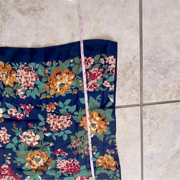 Echo New York silk floral scarf - Picture 4 of 8